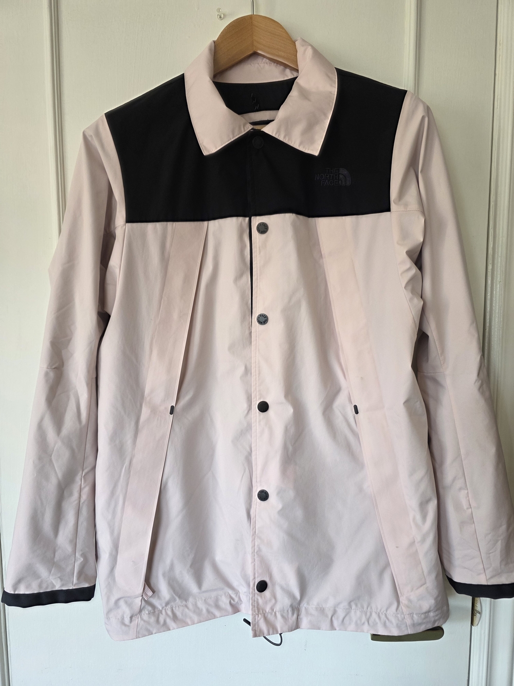 The North Face Gore Windstopper Snap Front Jacket Size Small Pink Black